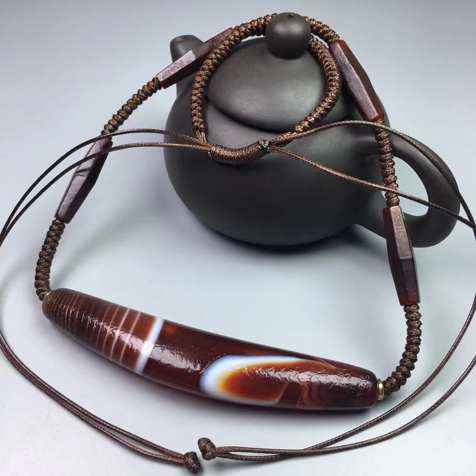 

Натуральный темно-бордовый Амулет из шелка с жилой оникса, подвеска на удачу, талисман, подвесной талисман