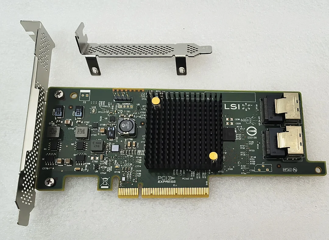 Adattatore Scheda Controller 9207-8i SATA/SAS 6Gb/s - PCI-E 3.0 - Modalità IT Per ZFS FreeNAS UnRAID - 2x SFF-8087 - 4