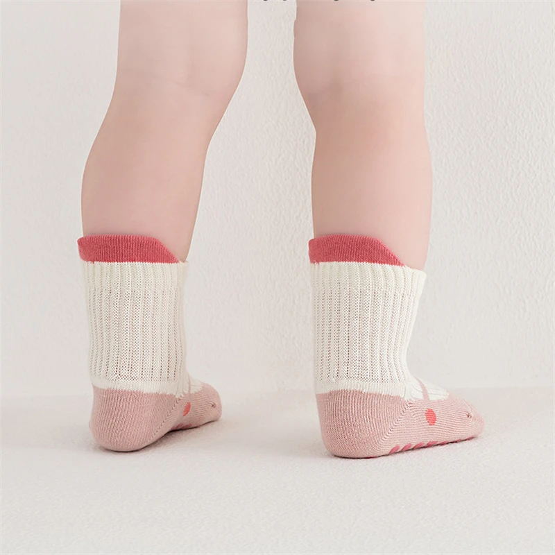 3 Paar Kinder-Baumwollsocken für Jungen und Mädchen, niedliche, bequeme, atmungsaktive, rutschfeste Baby-Bodensocken – Detail 8