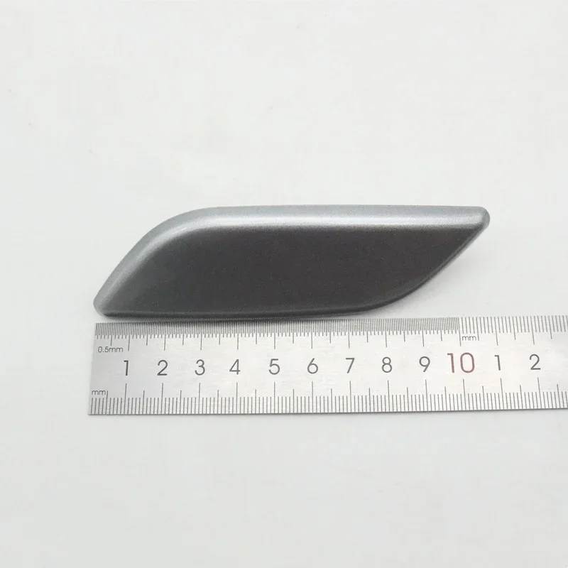 Car Headlight Washer Nozzle Cover for Mazda 3 M3 Axela