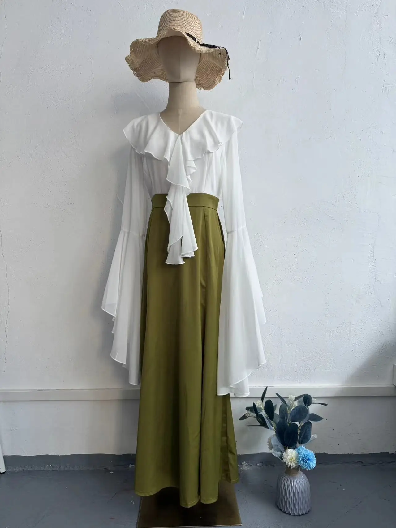 Müslüman kadın Zarif Ruffles Maxi Elbiseler Mütevazı Abayas Dubai Suudi Ince Elbise Fas Jalabiya Arap Kaftan Kadın Bodycon Elbise