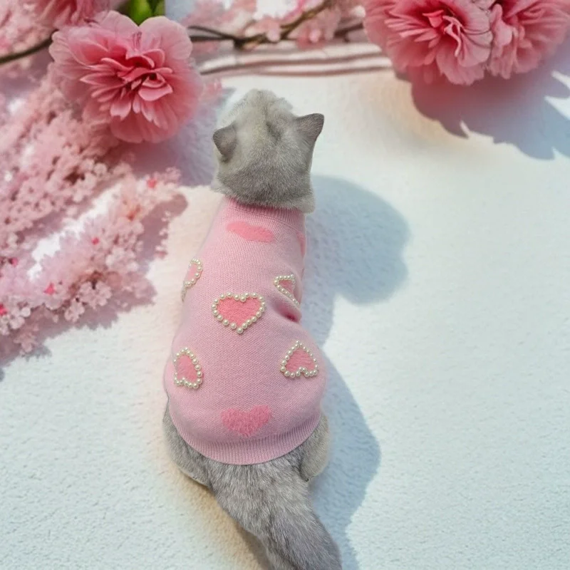고양이 옷 귀여운 진주 하트 패턴 디자인 고양이 스웨터 강아지 개를위한 따뜻한 겨울 후드