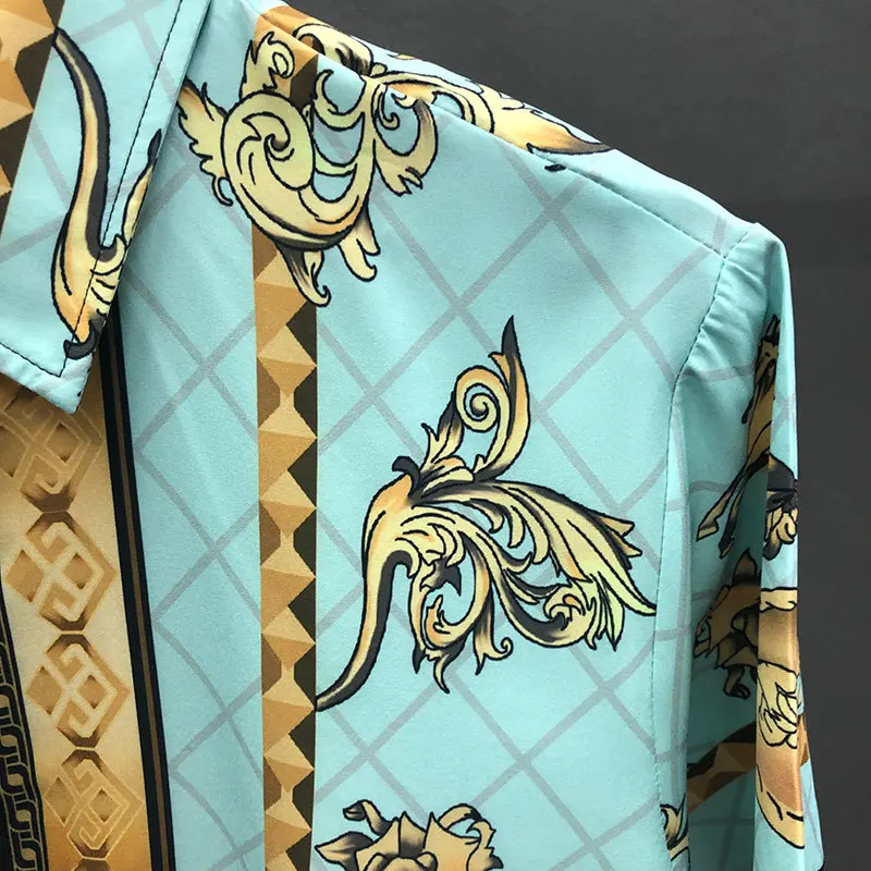 2023 Baroque Print Color Contrast Short-sleeved T-shirt 2-piece Suit Men's Suit Sportswear Tops And Shorts Tracksuit Men Set 2