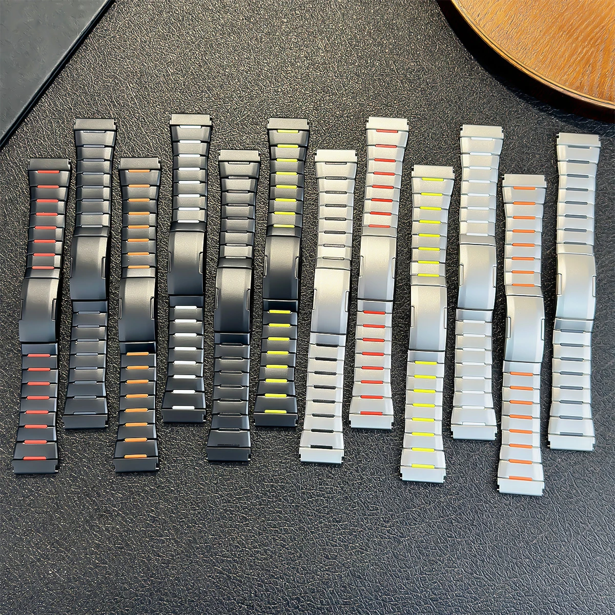 Premium Steel Watch Strap with Silicone Band - Elegant and Versatile Bracelet in 46mm Size