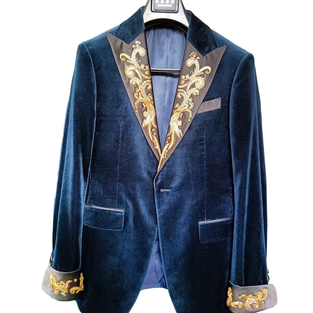 Autumn Luxury Men's Wedding Blazer Appliques Peak Lapel Groom Wear Velvet Tuxedos For Prom Evening Party Made Only Coat