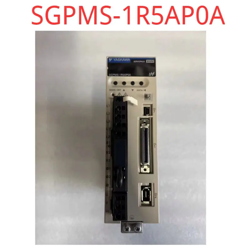 

Second-hand test OK SGPMS-1R5AP0A 300 Wad Server