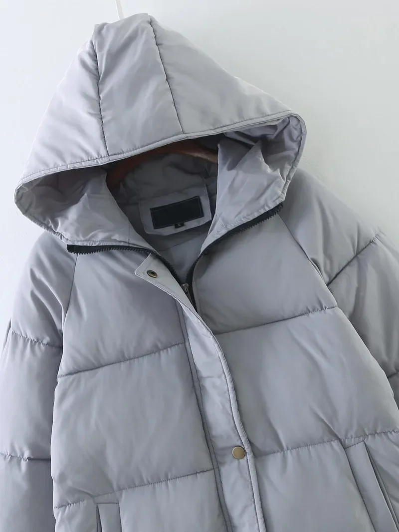 Рисунок 4 - Женская зимняя утепленная куртка с длинным рукавом