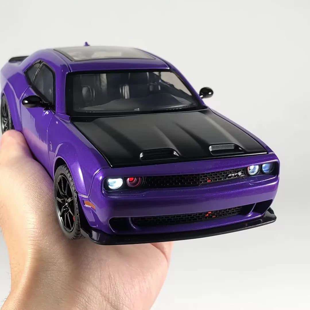 1:24 닷지 챌린저 Hellcat Redeye 플래시 버전 합금 금속 다이캐스트 모델 미국 근육 자동차 장식 장식품 생일