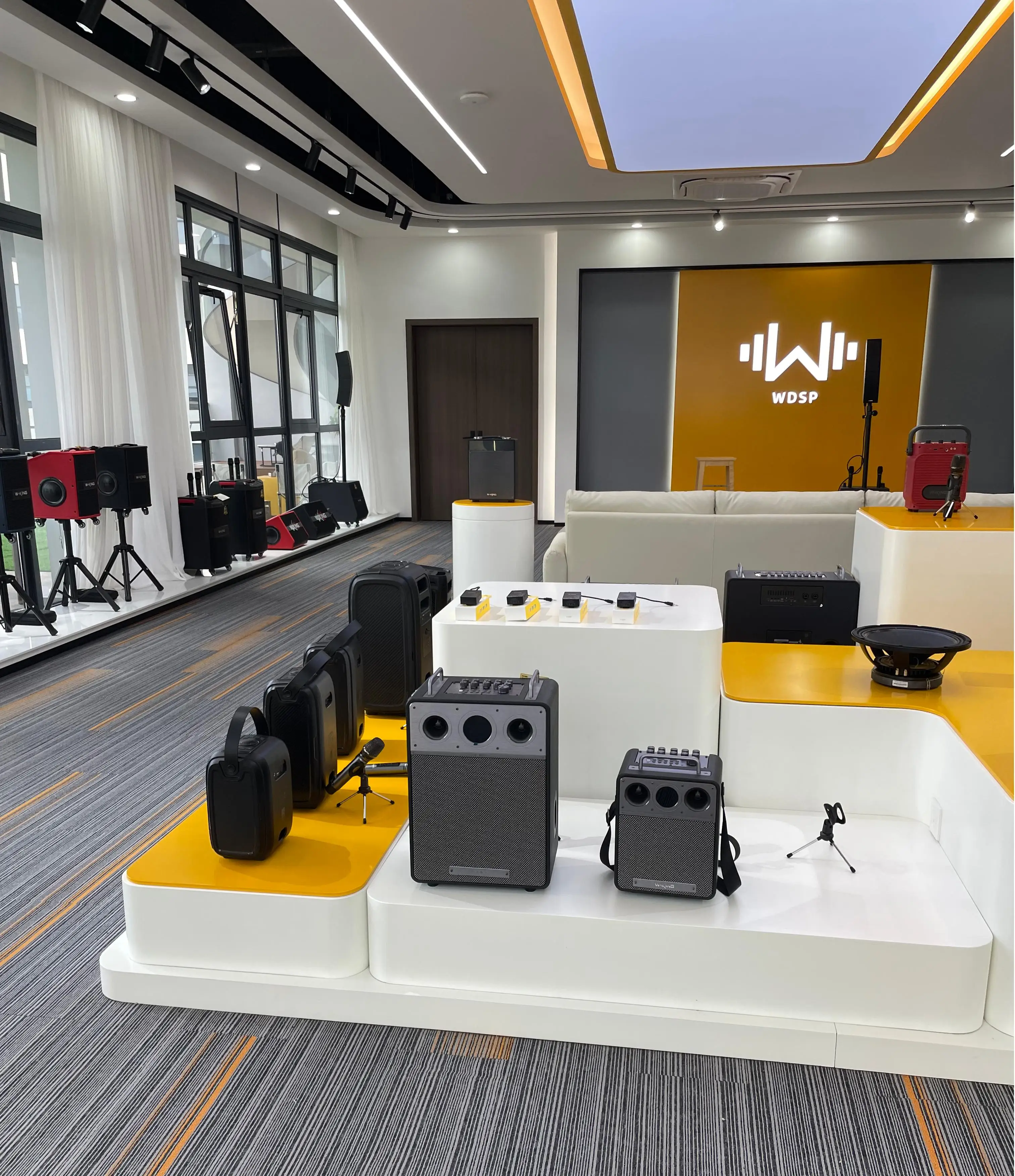 WKing H330 New Product Bluetooth Speaker 120W Portable Speaker Loudspeaker with Subwoofer Trending Product Speaker Box for Music