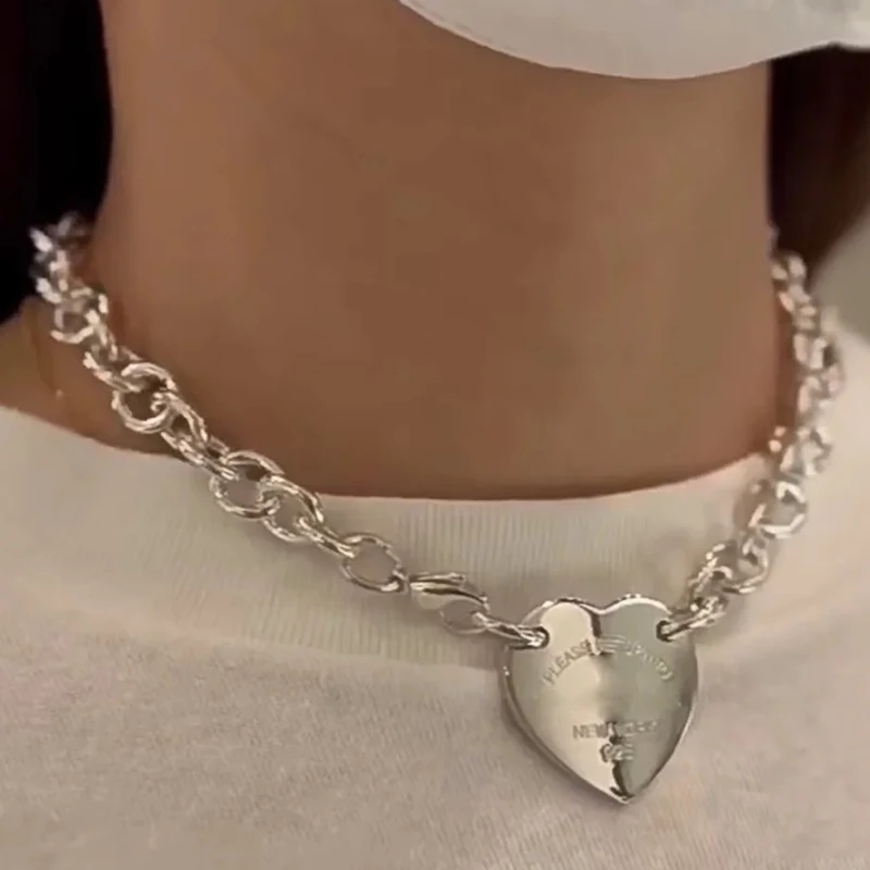 

Women's High End Luxury Jewelry 925 Sterling Silver Fashionable Double Hole Heart Necklace Sign Wedding Party Holiday Gift