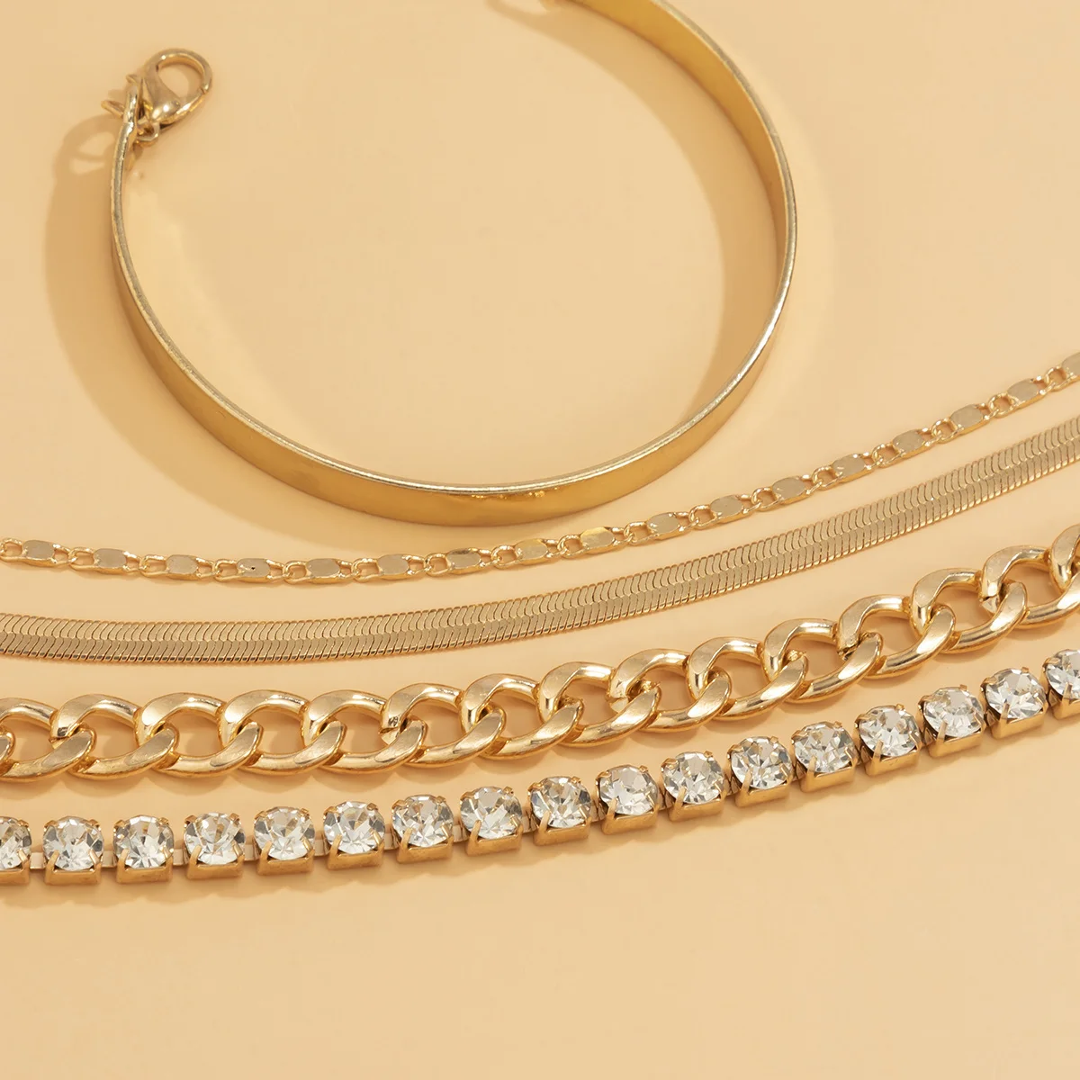 Victoria’s vogue Luxury Shiny Rhinestones Crystal Chain Bracelets