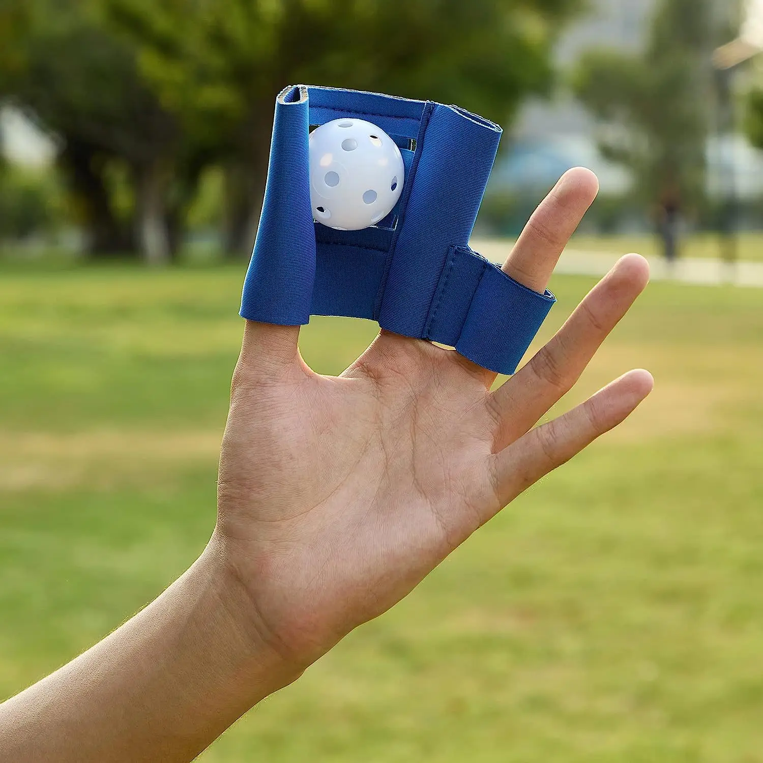 Mini Baseball Training Stretchable Glove Improve Hand-Eye Coordination Placement Baseball Training Equipment Kids Teens Adults