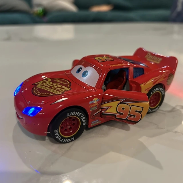 Disney Toy Story 3 Model Car Lightning Mcqueen Metal Diecast With Lights Inertial Pull-Back Wheel Spit Out Your Tongue Cars Toys