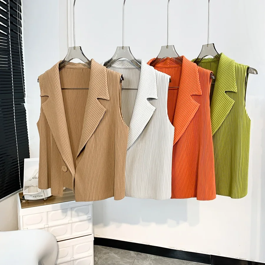 

Miyake Pleated Japanese Style Wear 2023 New Arrivals Women Button Down Tops Spring Summer Fashion Brand Loose Commuter Vest