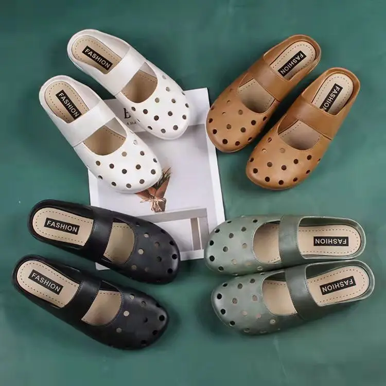 

Summer Fashion Women's Slippers Outside Wear Beach Shoes Flat Bottom Home with Non-slip Sandals Zapatos De Mujer