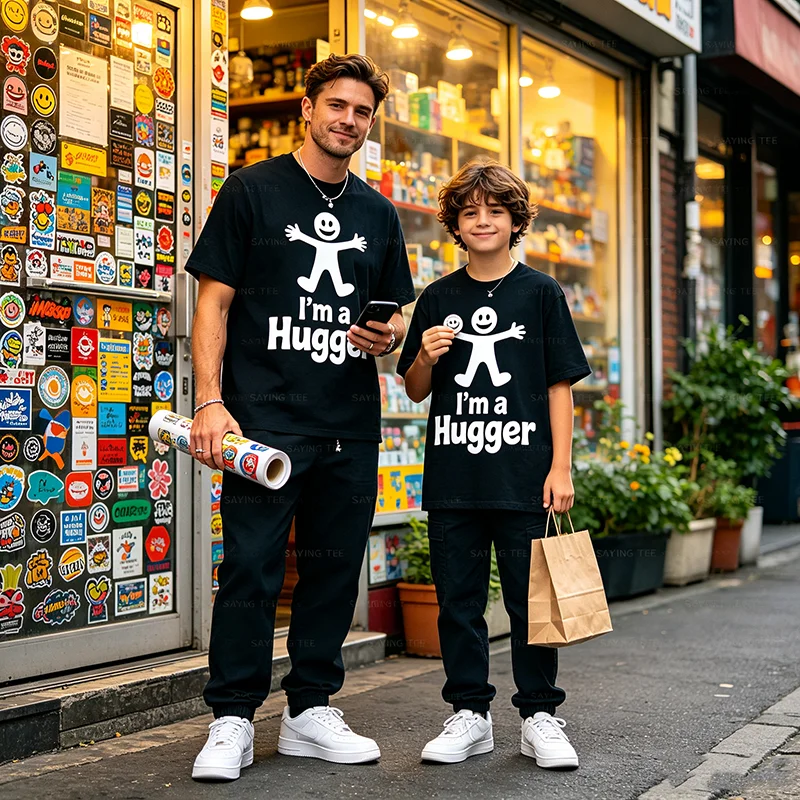 Hugger-Art für Männer, Frauen, Jungen, Hug Dealer Free Hugs Hugger T-Shirt, Y2k Therapeutic Social Workers Saying Tee, personalisierte Kleidung