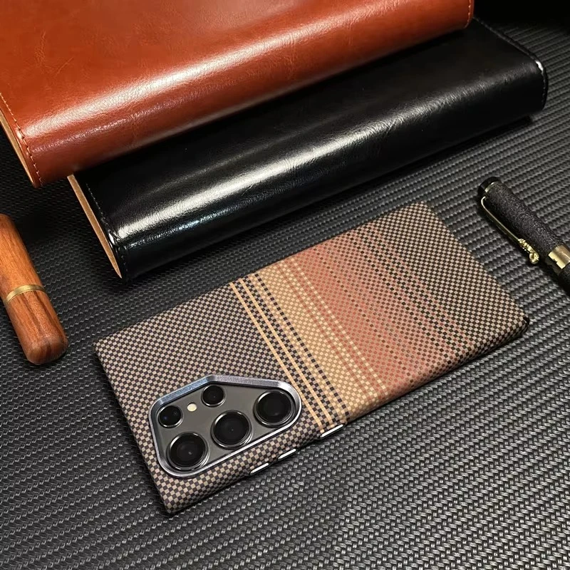 Carbon Fiber Texture MagSafe Phone Case - Magnetic Wireless Charging, Shockproof PC Cover