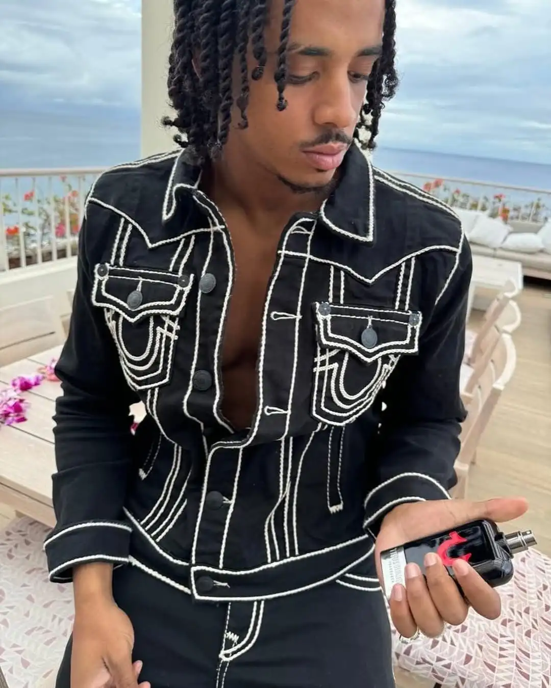 Hip Hop Street Loose Jeans Motorcycle Jacket Two-piece Set Men's Classic Pattern Embroidered Jacket Jeans Set