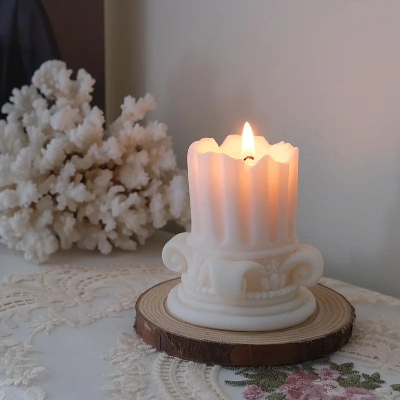 Description Picture 3 of itemDIY Classic Roman Column Silicone Candle Mold 3D Statue of Venus Body Aromatherapy Soap Gypsum Epoxy Resin Mould for Gifts Decor