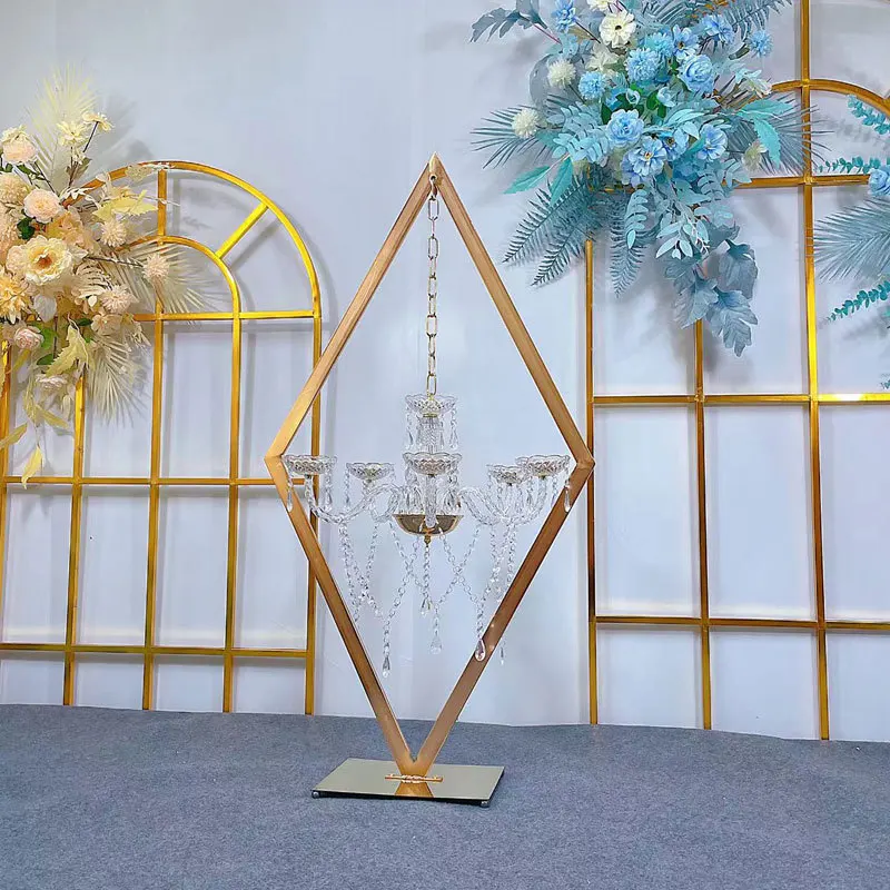 금속 Candelabra 아크릴 캔들 홀더 웨딩 테이블 중앙 장식품 꽃 스탠드 꽃병 도로 리드 파티 장식, 10 세트