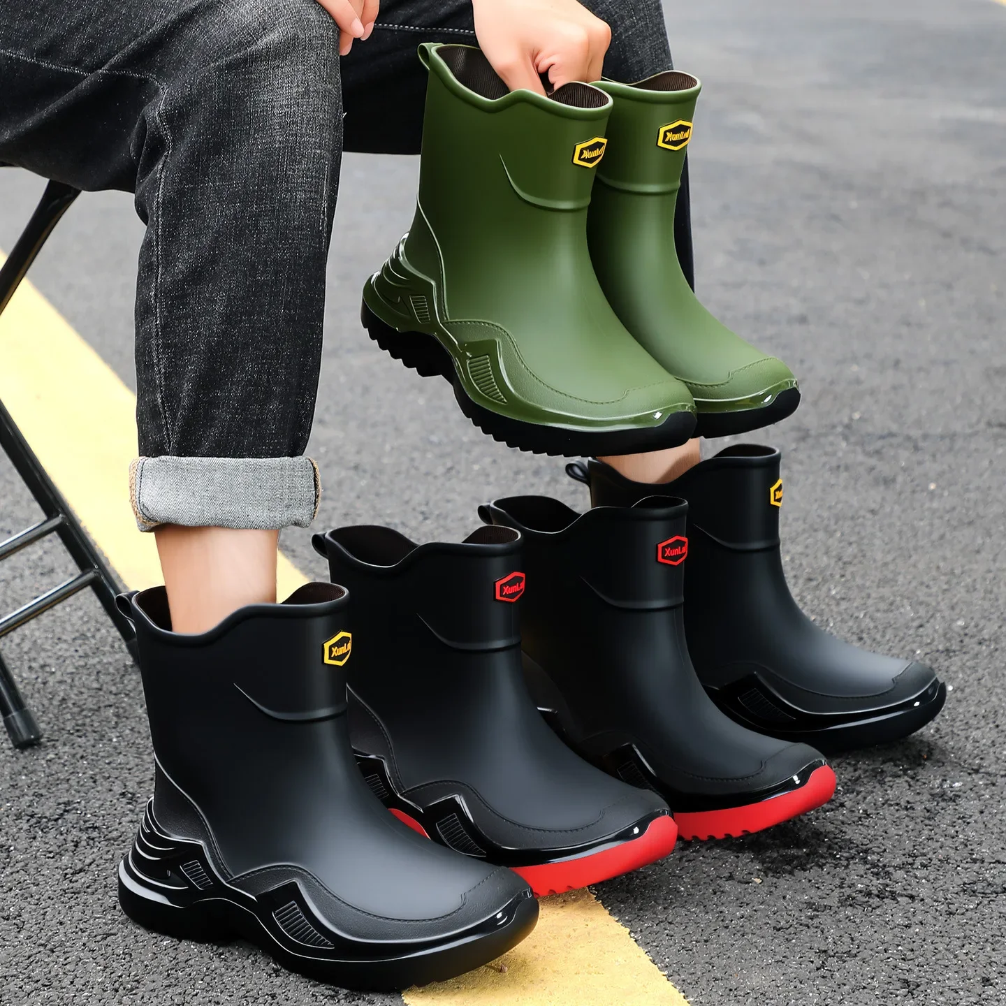 Bottes de sport courtes homme noires coréennes antidérapantes écologiques caoutchouc épais