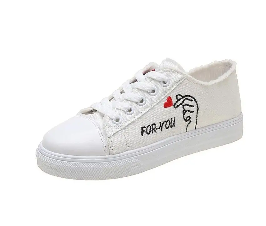 Italian Luxury Low Top Sneakers For Women: Classic Leather Trainers With  Treaded Rubber Outsole From Airik, $125.65