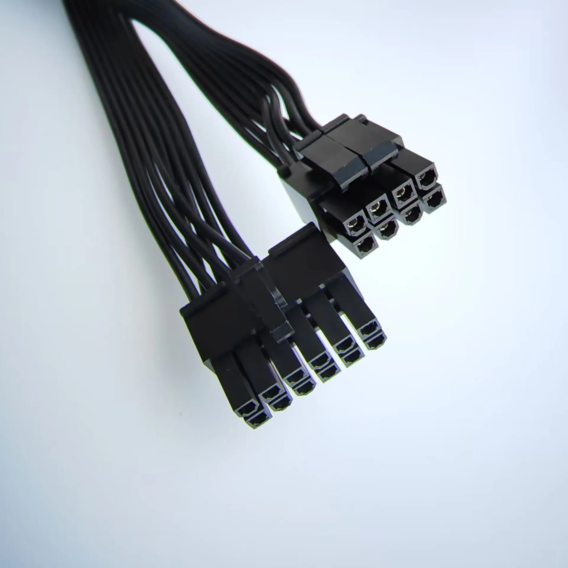Seasonic Details 12 pin (CPU 12Pin To Dual 8pin Power Supply Cable