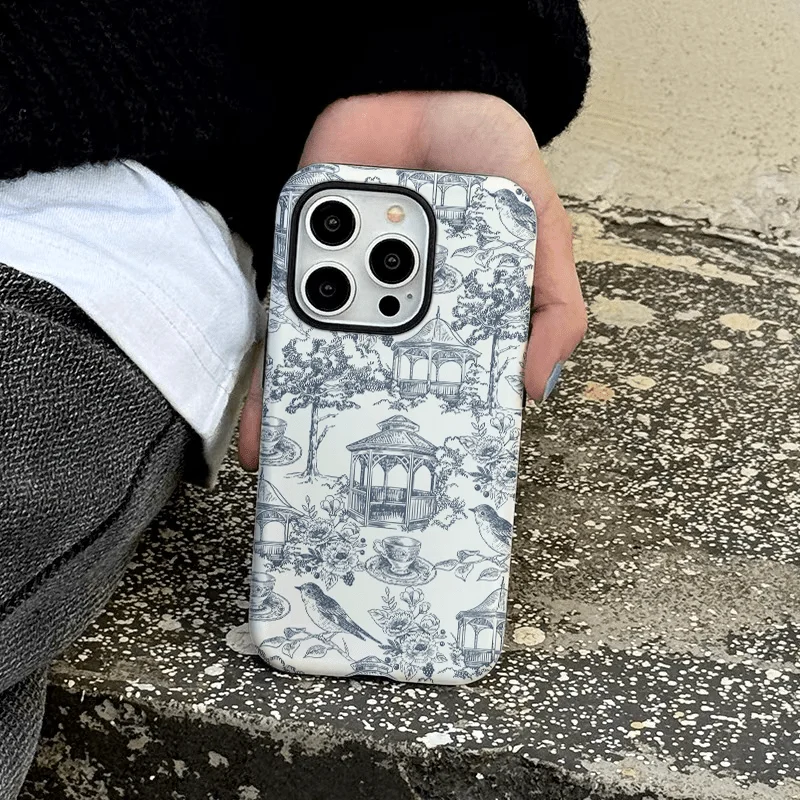 Luxury Vintage Fashion Pattern Double-Layer Back Cover Phone Case