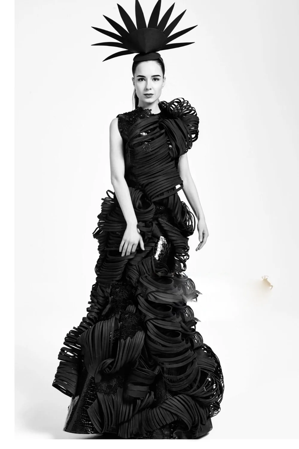 

Черный костюм робота будущего, костюм для сцены, подиума, шоу, модель, Женский костюм для танцев на сцене, для ночного клуба, dj, косплей, большие креативные костюмы