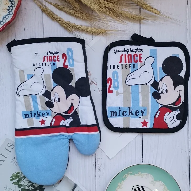 2pcs/set Disney Mickey Mouse Oven Mitts Coasters Suit Cute