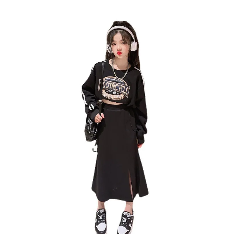 

Girls Korean Letter Print Sweatshirt Set Spring New Crop Top + Skirt 2pcs Streetwear Fashion Children's Clothing for Teens 4-14Y