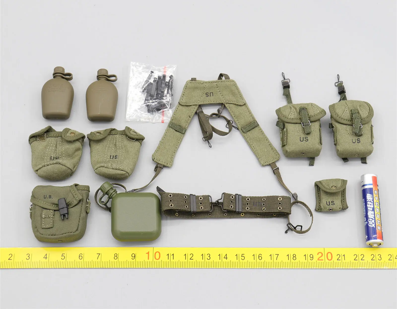 

Модель военного разведывателя UD9029 1/6 для солдат 12 дюймов