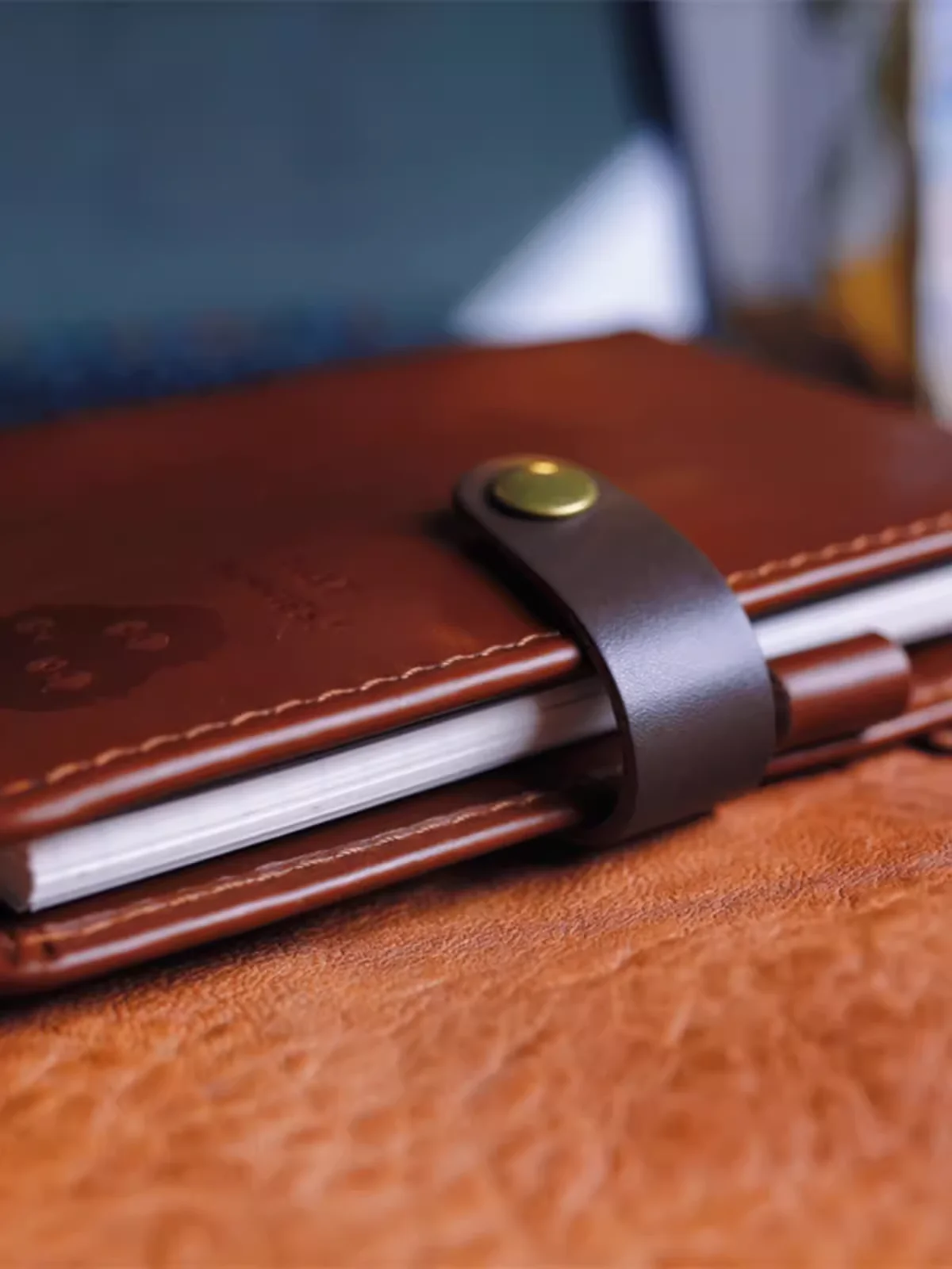 Handmade Retro A6 Genuine Leather Binder Handbook Card Holder Original Folder for Documents Customized Notebook Travel Journal