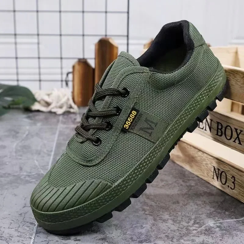 Men's Work Shoes Hiking Tactics Hunt Shoes Trekking Shoes Man Breathable Comfortable Mountain Climbing Shoe Vulcanized  Tenis 2