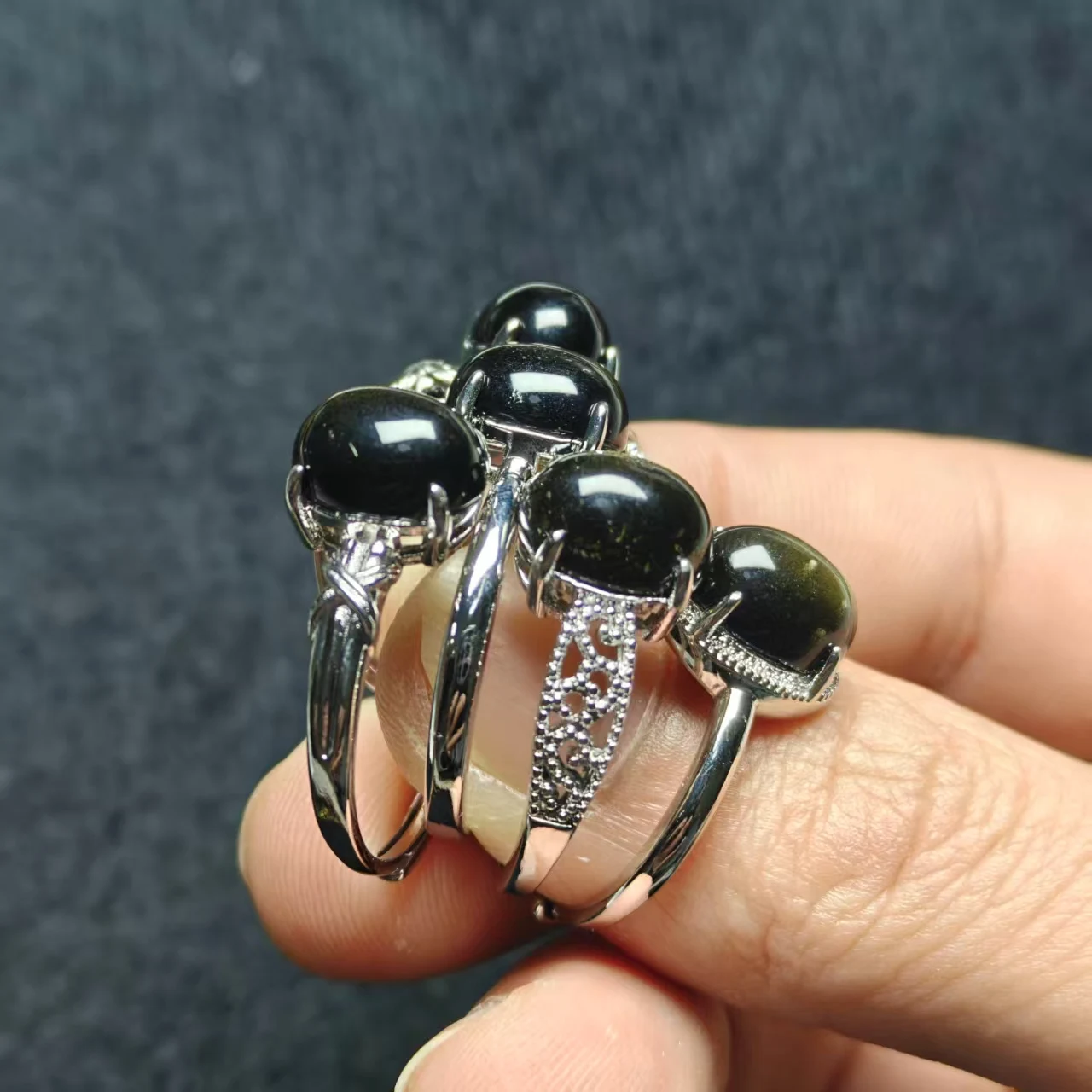Natürlicher Gold-Obsidian Verschiedene Typen Ringdesign Trendig und Vielseitig Schlicht und Modisch Live-Ring Geschenk Schmuck Großhandel