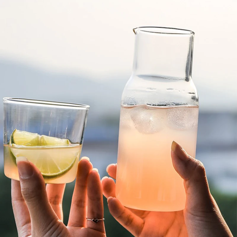 2022 Glass Water Bottle With Glass Cup Set Drinkware Bedside Carafe with Tumbler Glasses Drinking Pitcher for Milk Beverage Tea 