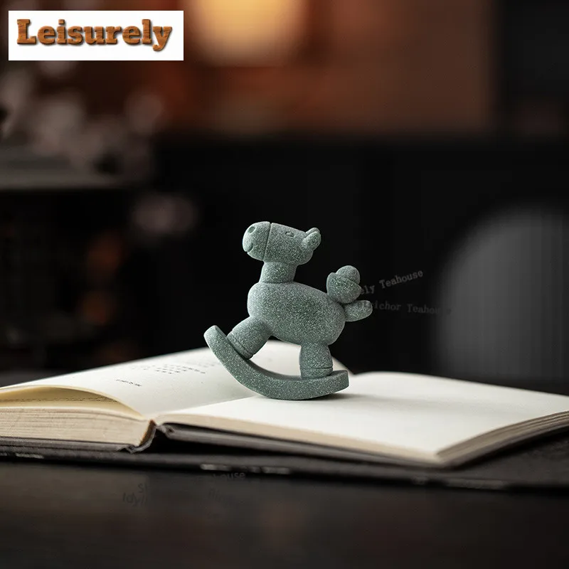 Green Sandstone Small Wooden Horse Tea Pet Handmade Lucky Model Tea Figurine Play Toys Tea Statue Ornaments Craftsmanship Gift