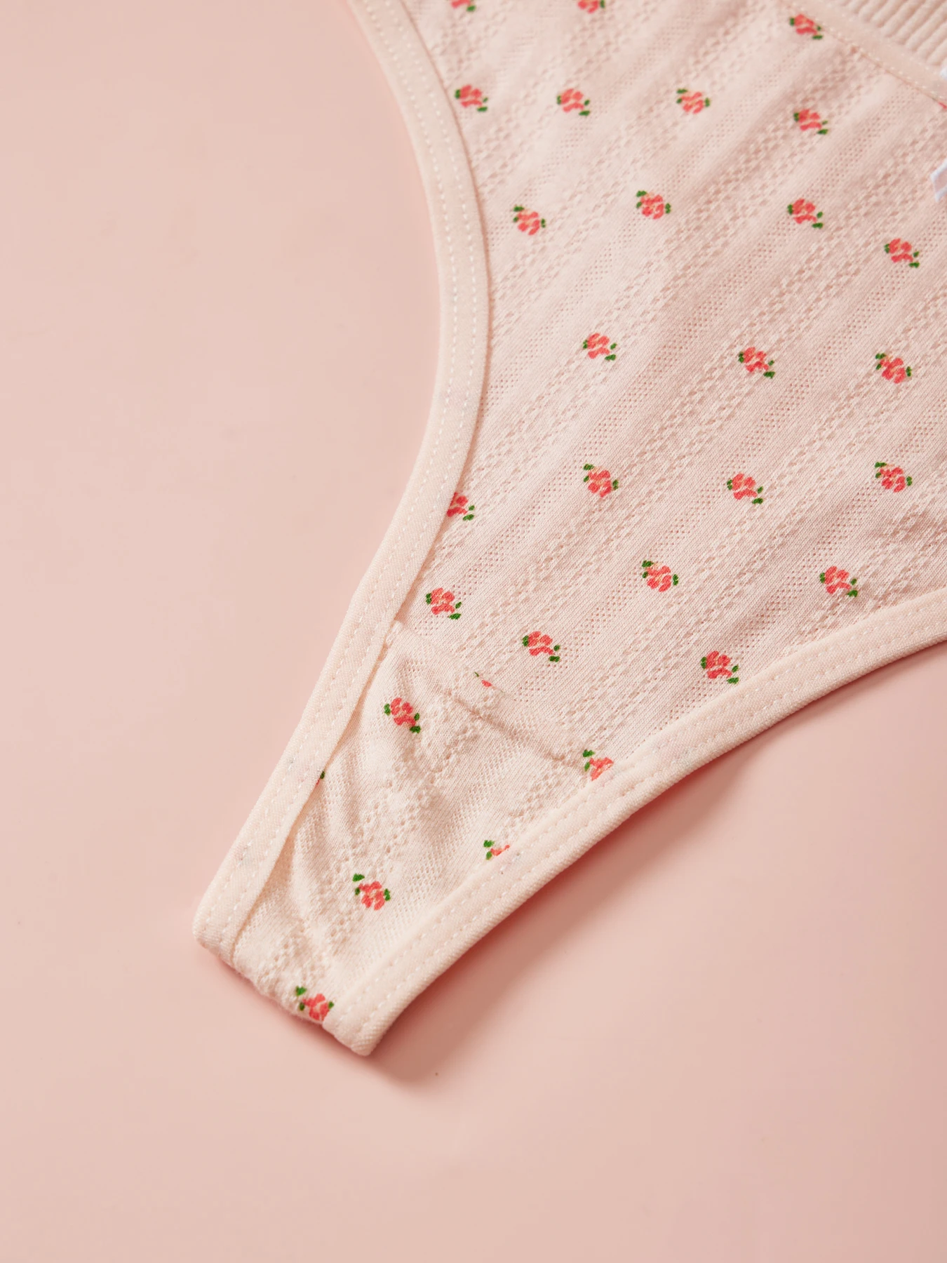 Sexy Women's Cotton Thong Panties 5pcs Low Rise Soft Comfortable Underwear Breathable Ladies Panties Bowknot for Everyday Wear