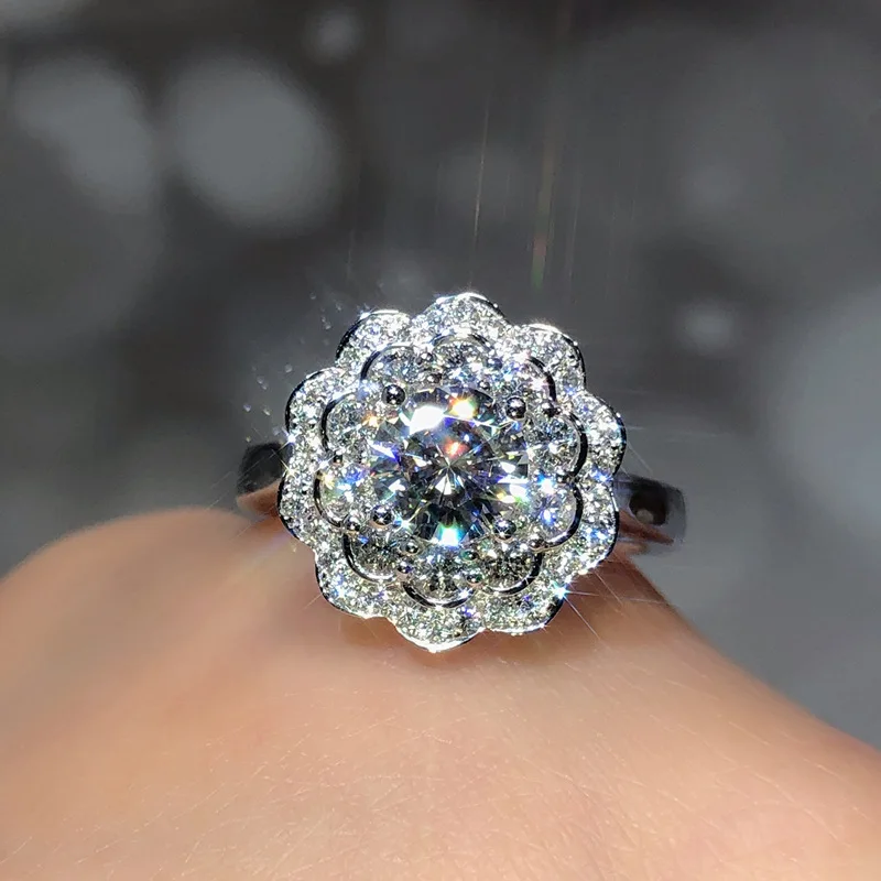 

14K Gold Ring Round Mosan Diamond D color VVS1 pistil ring Wedding/Engagement/Anniversary/Party/Birthday/Valentine's Gift