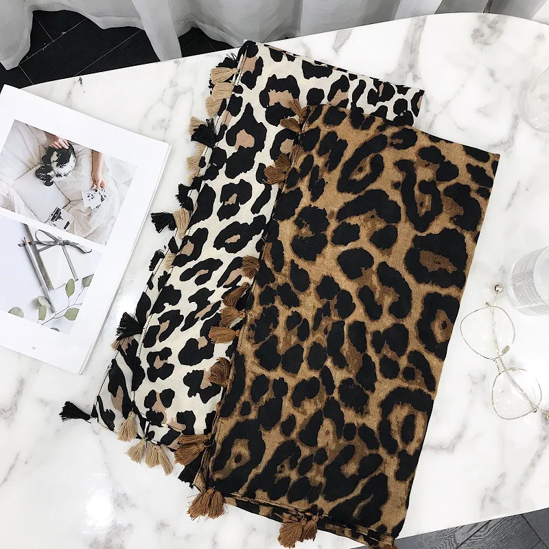 Fashion Leopard Print Tassel Viscose Shawl Scarf High Quality Neckerchief Winter Foulards Muslim Hijab Stole Sjaal Scarves 2