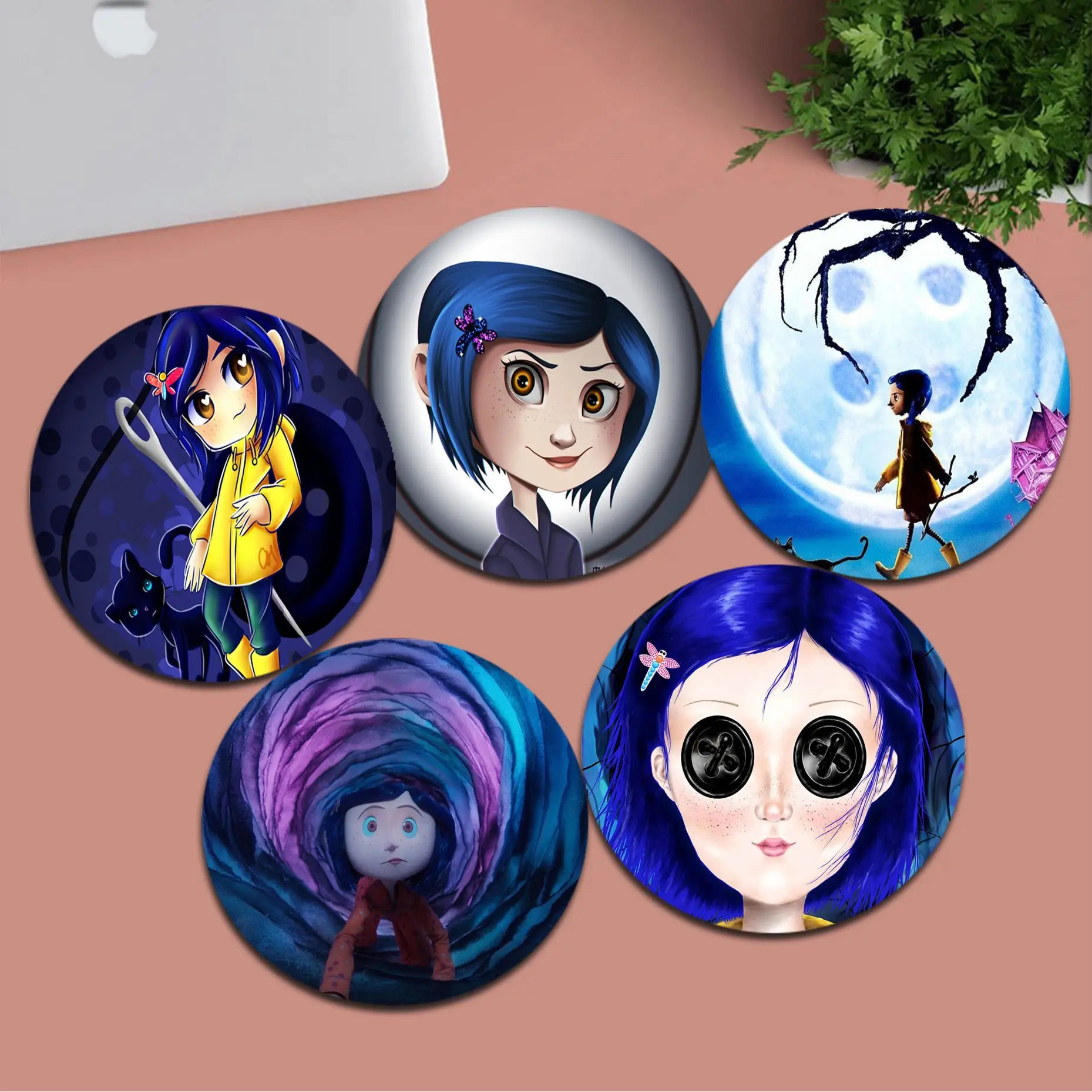 

Movie C-Coraline Mousepad INS Tide Round Keyboard Mat Table Mat Students Cabinet Desktop Mousepad Cup Mats Deskpad Home Decor
