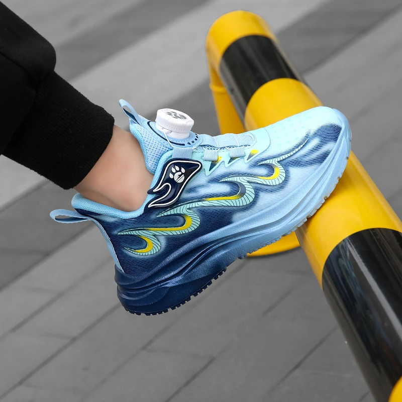 الخريف الأطفال المنشأ أحذية الأولاد حذاء رياضة موضة العلامة التجارية أطفال مدرسة حذاء رياضة كاجوال حجم 29-39 أحذية رياضية للتنس لصبي