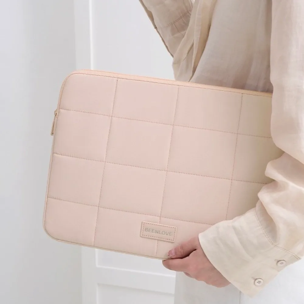 Quilted Shockproof Tablet Sleeve - Wear-Resistant & Ultralight Protection Case