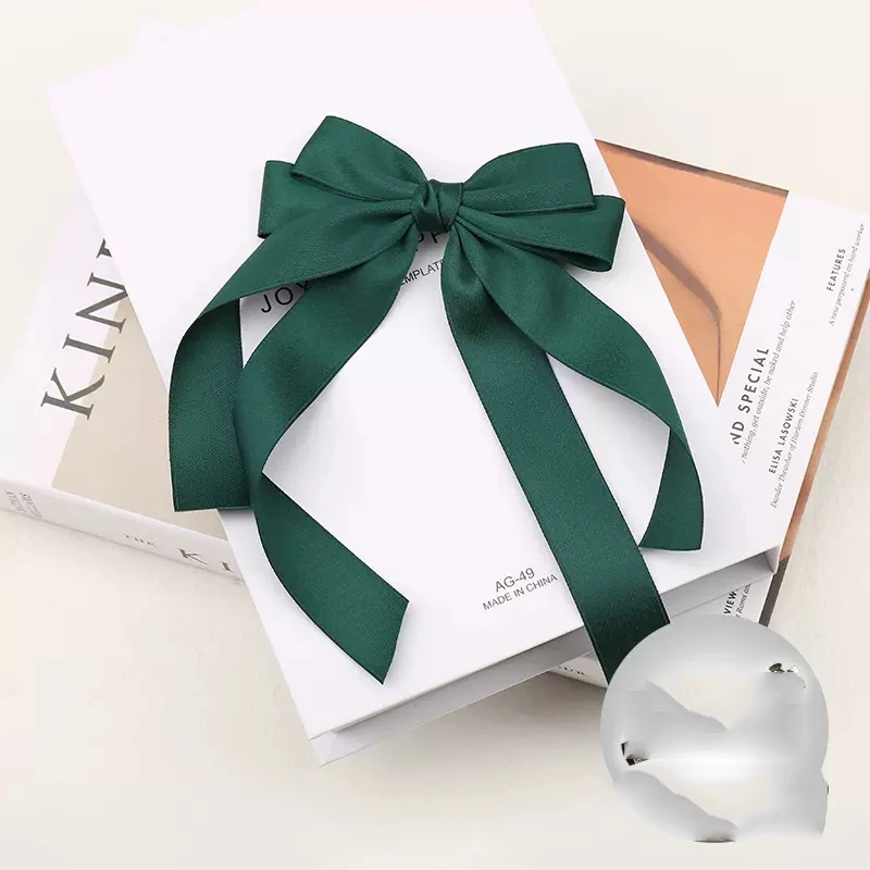 Рисунок 6 - Модная тканевая заколка для волос