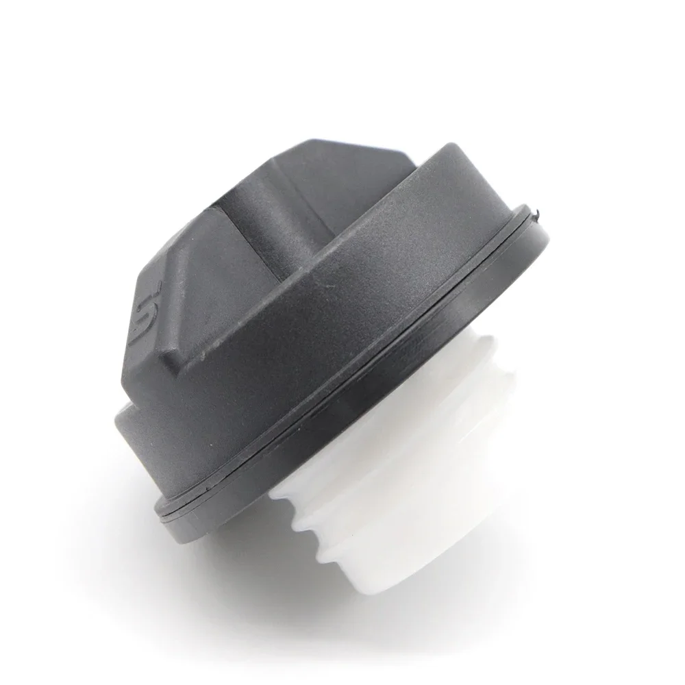 Stant 10504 Regular Locking Fuel Gas Tank Filler Cap with Keys Covers for Toyota Chevrolet Express Lexus Honda CR-V Nissan