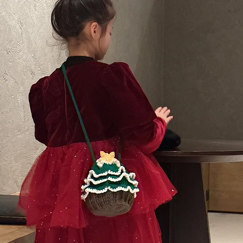 Bucket Bag Christmas Wool Crocheted Boys and Girls Cute Cartoon Small Mini Bag Candy Change Crossbody Storage Trend All-match