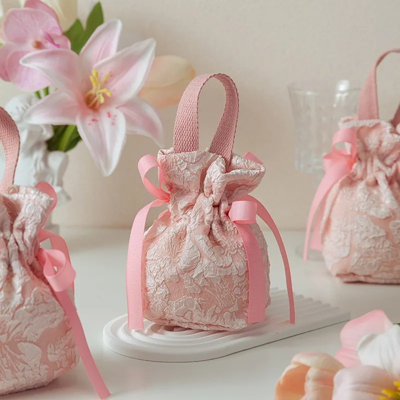 10/30/50Wedding Candy Box Sugar Bag with Handles Party Favors Packaging Supplies Wholesale Gift Bags for Christmas Halloween 6