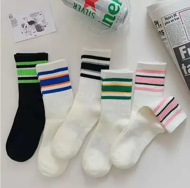 1/5/10 pairs of white socks for women and men, medium-length socks, Korean version socks, casual striped athletic socks for fall and winter