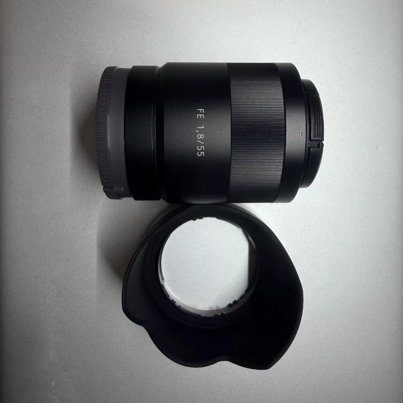 95% 새 상품 FE 55mm F1.8 ZA 프라임 렌즈 풀프레임 자동 초점 렌즈 ( A7, A9 시리즈용)