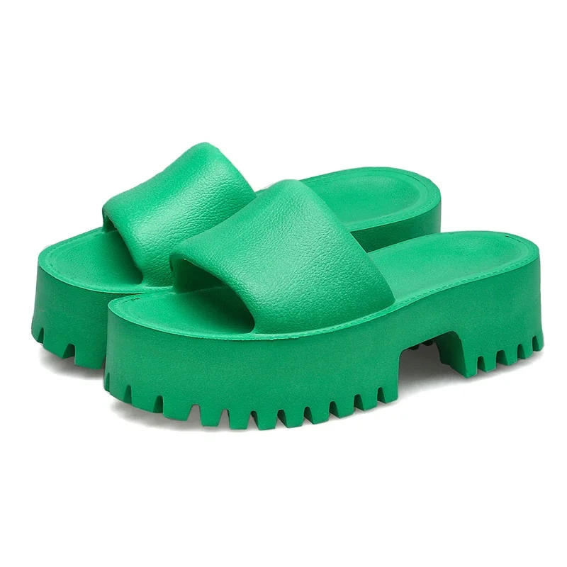 2023 Fashion Summer Women Clogs Big Size 42 Breathable Platform Slippers Women Casual Non-slip Garden Sandals Women zuecos mujer